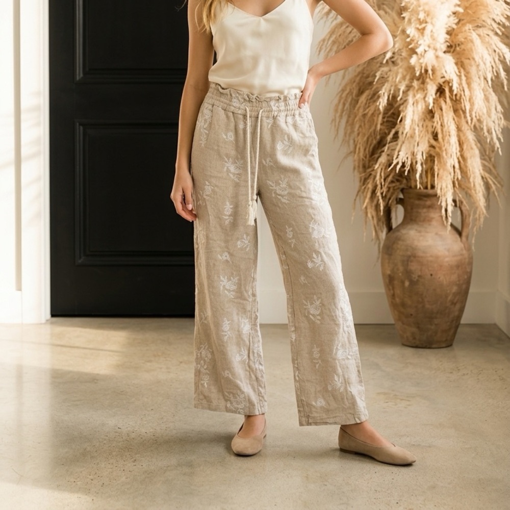 House of Harlow 1960 Cream embroidered Floral Wide Leg drawstring pants sz S